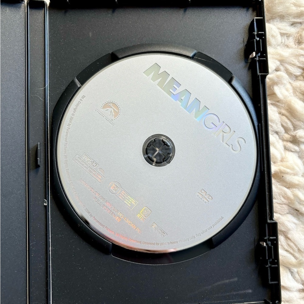 Mean Girls collector’s edition DVD - Picture 3 of 5